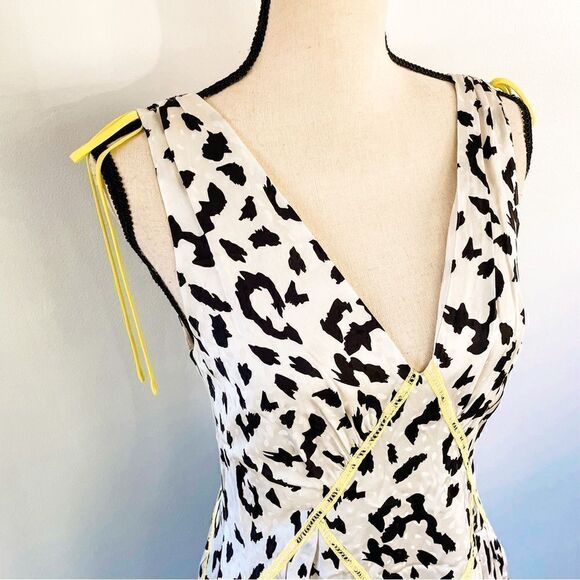 Self Portrait Embroidered Leopard Print Satin Jacquard Pleated Midi Dress Sz 4 - Picture 4 of 9